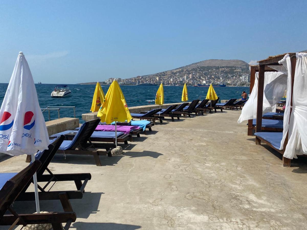 Apartment With Huge Sea View Balcony Sarande Exterior photo